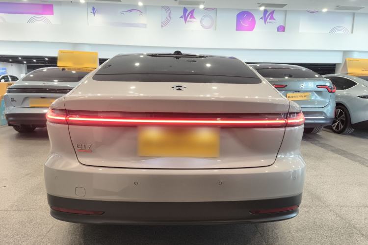 Used Nio ET7 2022 75 kWh Exterior 4