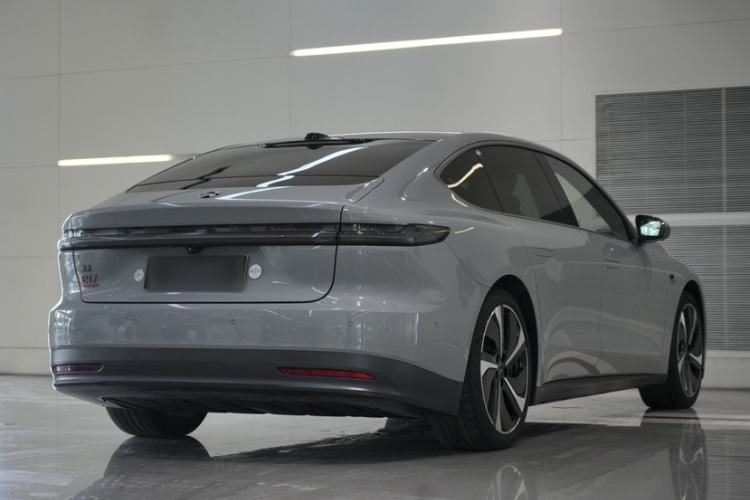 Used Nio ET7 2022 100kWh First Edition Exterior 5