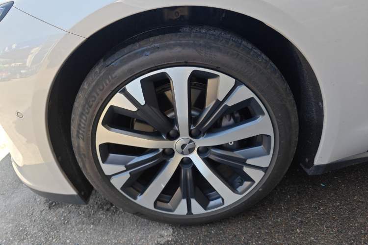 Used Nio ET7 2022 75 kWh Exterior 7