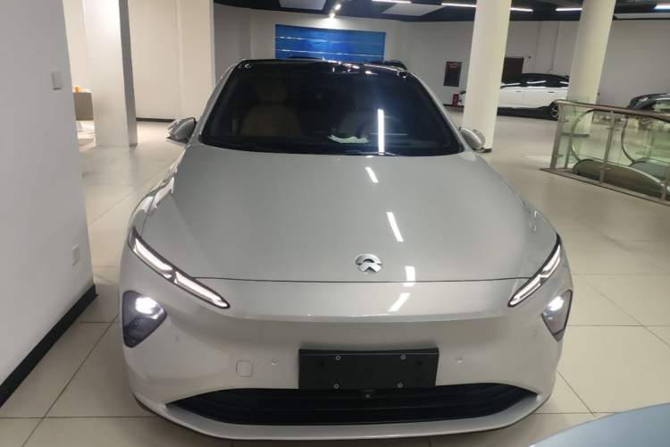 Used Nio ET7 2022 75 kWh Front