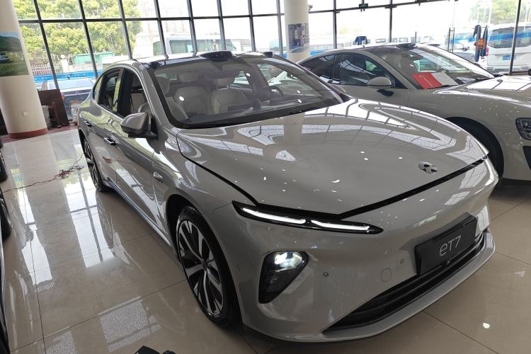 Used Nio ET7 2022 100kWh First Edition Front Right 45 Deg