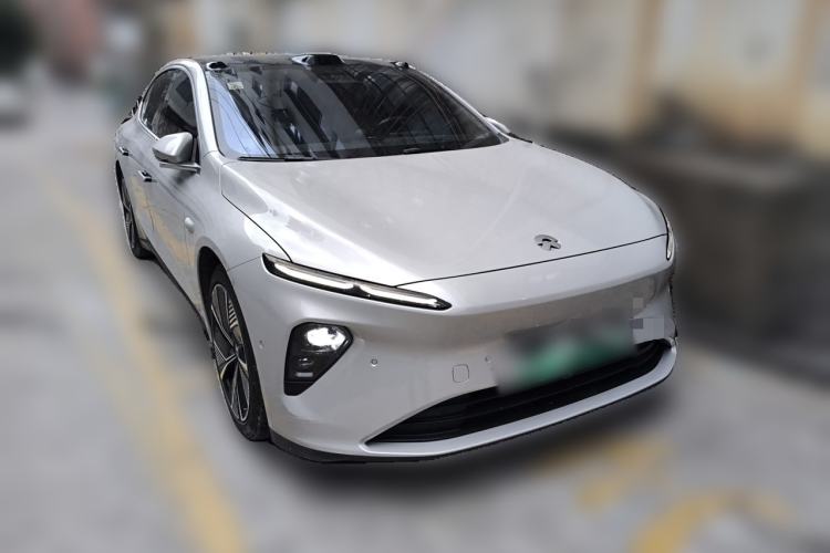 Used Nio ET7 2022 100kWh First Edition Front Right 45 Deg