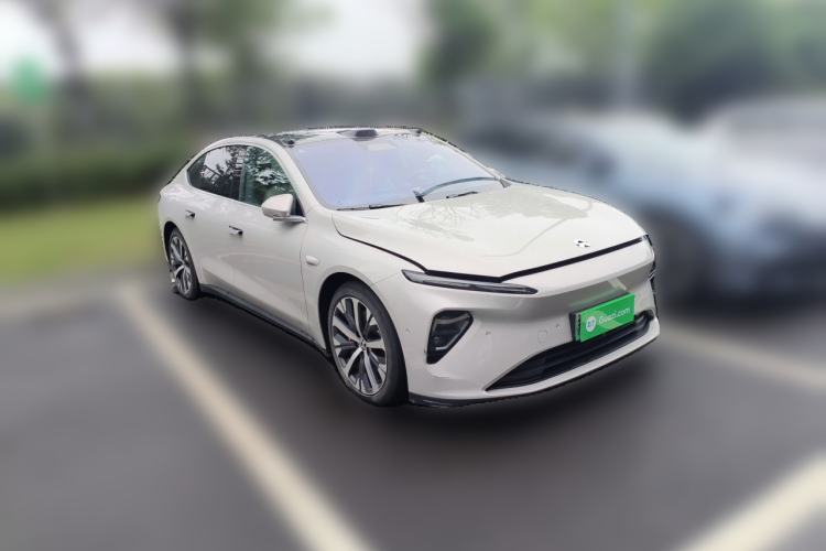 Used Nio ET7 2022 100kWh First Edition Front Right 45 Deg
