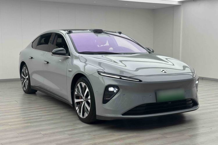 Used Nio ET7 2022 100kWh First Edition Front Right 45 Deg