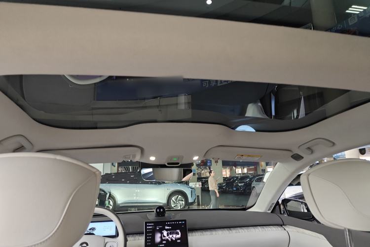 Used Nio ET7 2022 100kWh First Edition Headliner