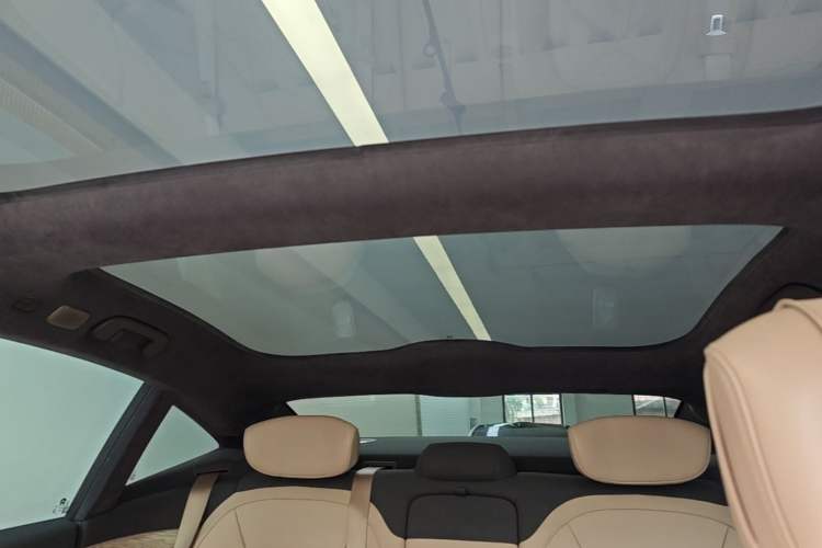 Used Nio ET7 2022 100kWh First Edition Headliner