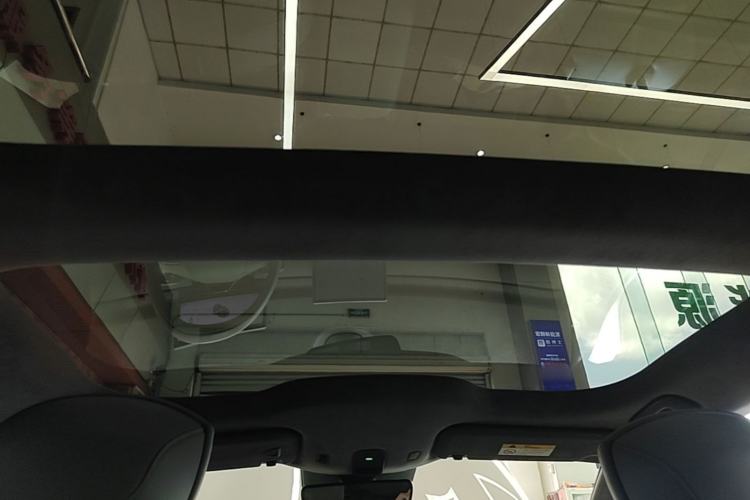 Used Nio ET7 2022 75 kWh Headliner