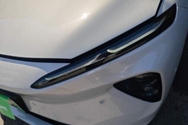 Used Nio ET7 2022 75 kWh Left Front Headlight