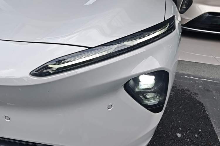 Used Nio ET7 2022 100kWh First Edition Left Front Headlight