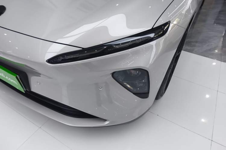 Used Nio ET7 2022 75 kWh Left Front Headlight
