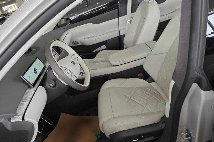 Used Nio ET7 2022 100kWh First Edition Left Front Seat