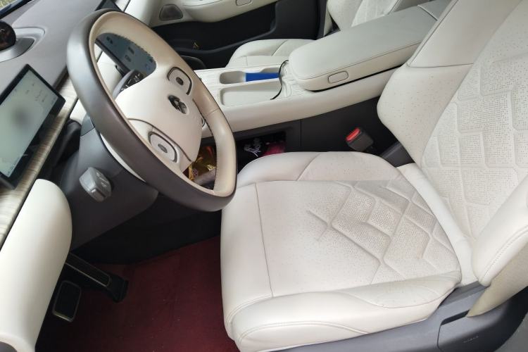 Used Nio ET7 2022 100kWh First Edition Left Front Seat