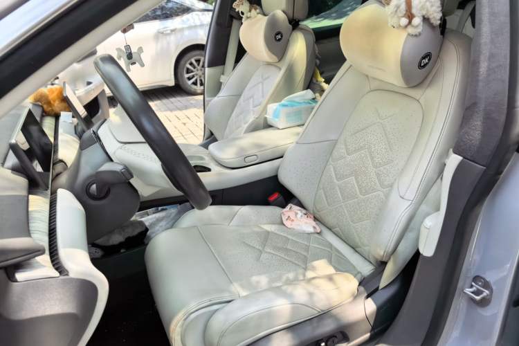 Used Nio ET7 2022 100kWh First Edition Left Front Seat