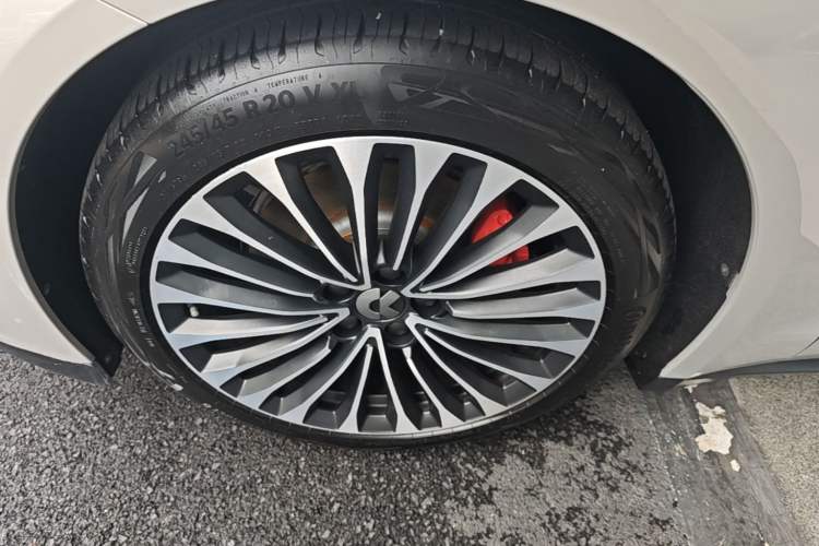 Used Nio ET7 2022 100kWh First Edition Left Front Wheel Hub