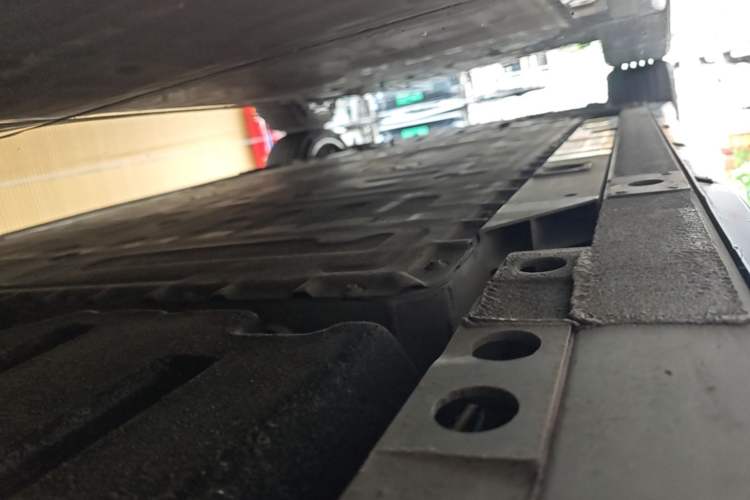 Used Nio ET7 2022 100kWh First Edition Left Side Sill