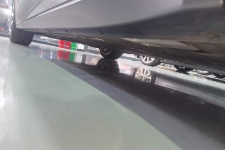 Used Nio ET7 2022 100kWh First Edition Left Side Sill