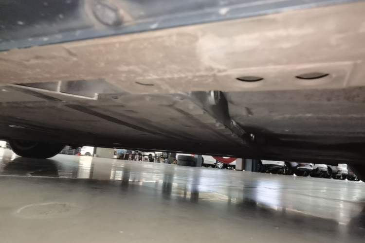 Used Nio ET7 2022 100kWh First Edition Left Side Sill