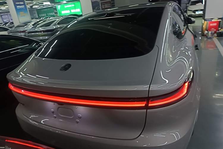 Used Nio ET7 2022 75 kWh Rear