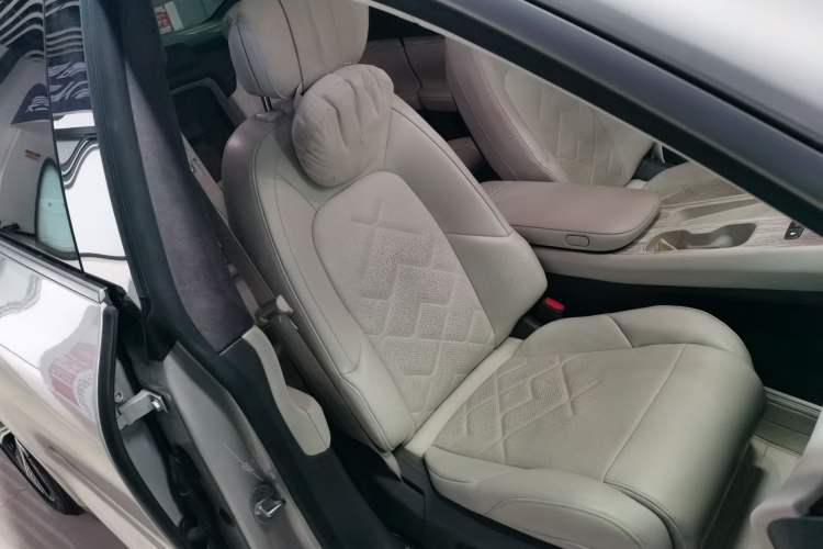 Used Nio ET7 2022 100kWh First Edition Right Front Seat