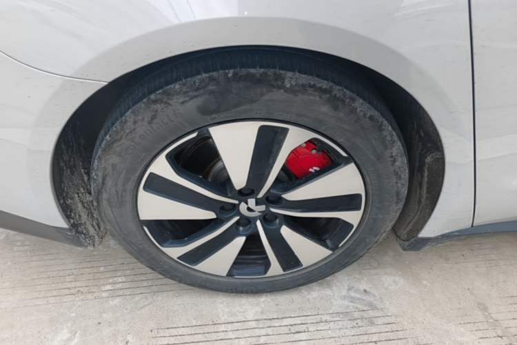 Used Nio ET7 2022 75 kWh Right Rear Wheel Hub