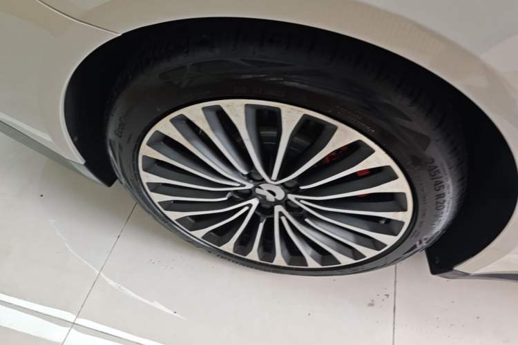 Used Nio ET7 2022 100kWh First Edition Right Rear Wheel Hub