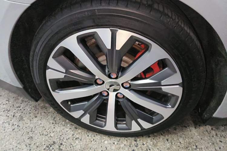 Used Nio ET7 2022 100kWh First Edition Right Rear Wheel Hub
