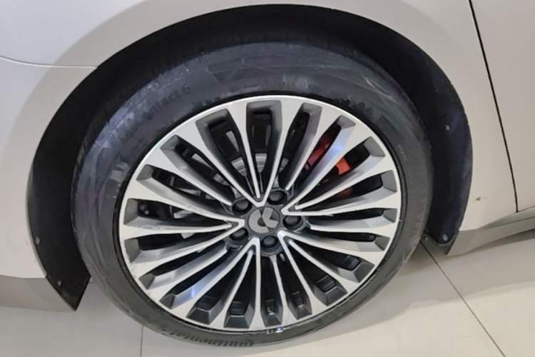 Used Nio ET7 2022 100kWh First Edition Right Rear Wheel Hub