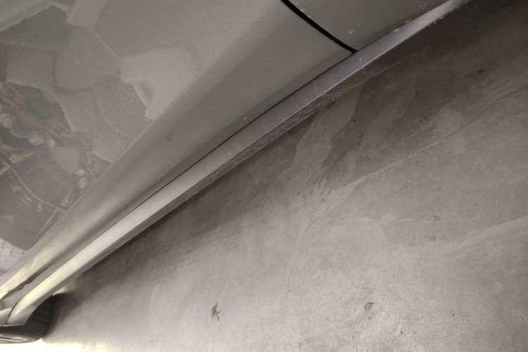 Used Nio ET7 2022 100kWh First Edition Right Side Sill
