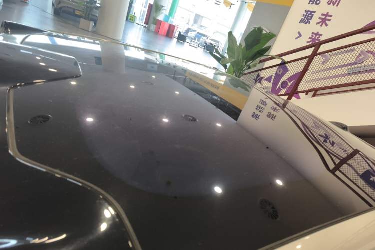 Used Nio ET7 2022 75 kWh Roof