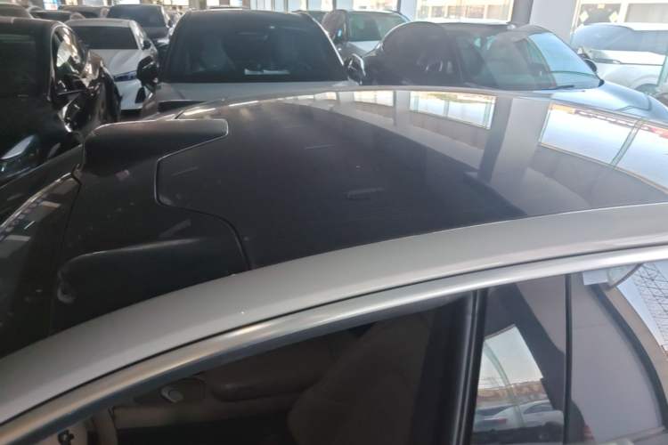 Used Nio ET7 2022 100kWh First Edition Roof