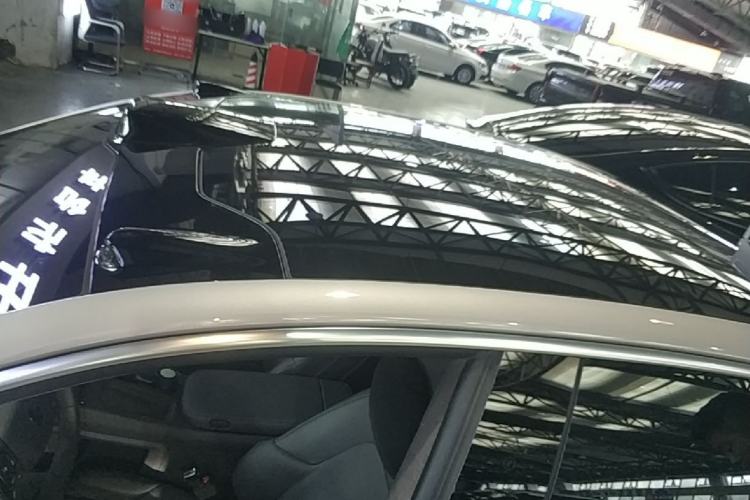Used Nio ET7 2022 75 kWh Roof