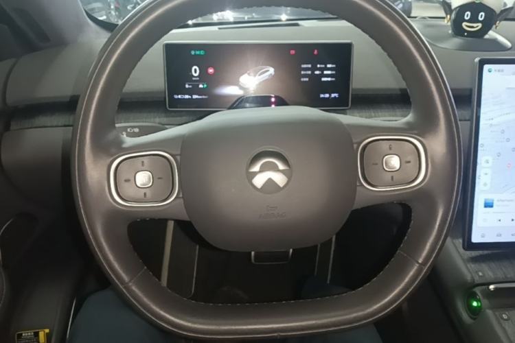 Used Nio ET7 2022 100kWh First Edition Steering Wheel