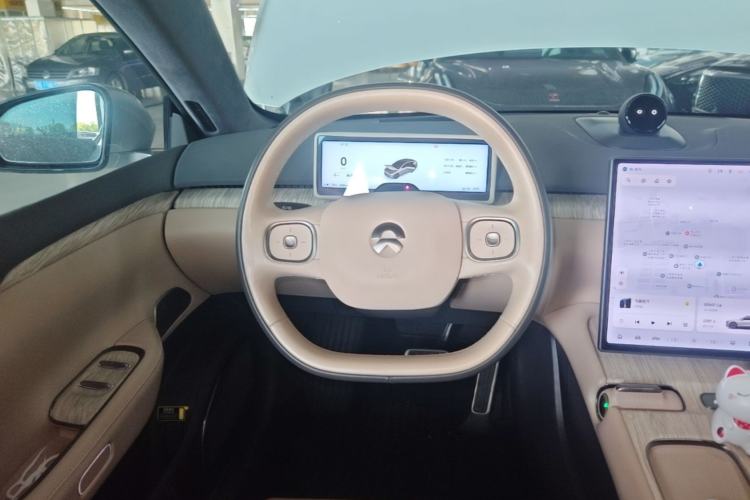 Used Nio ET7 2022 100kWh First Edition Steering Wheel