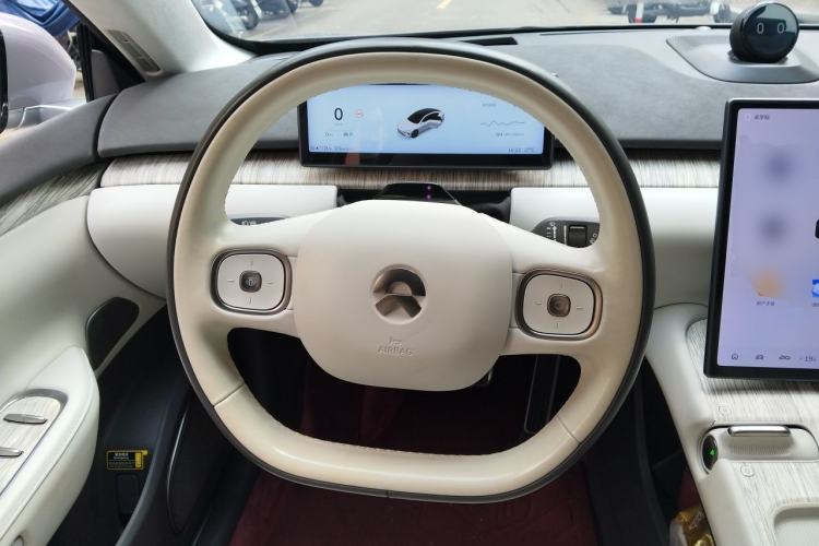 Used Nio ET7 2022 100kWh First Edition Steering Wheel