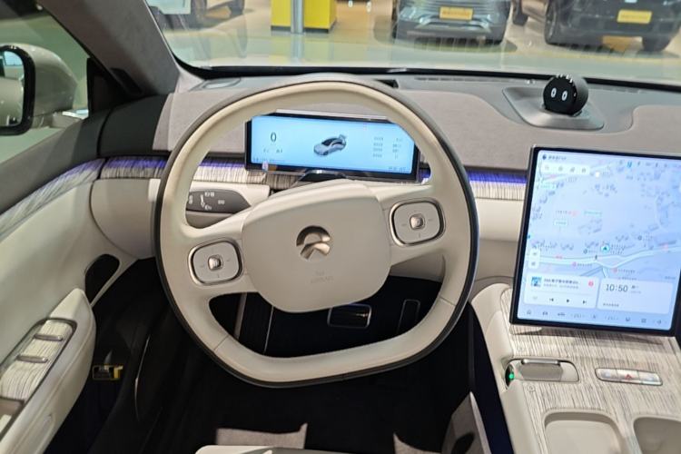 Used Nio ET7 2022 100kWh First Edition Steering Wheel