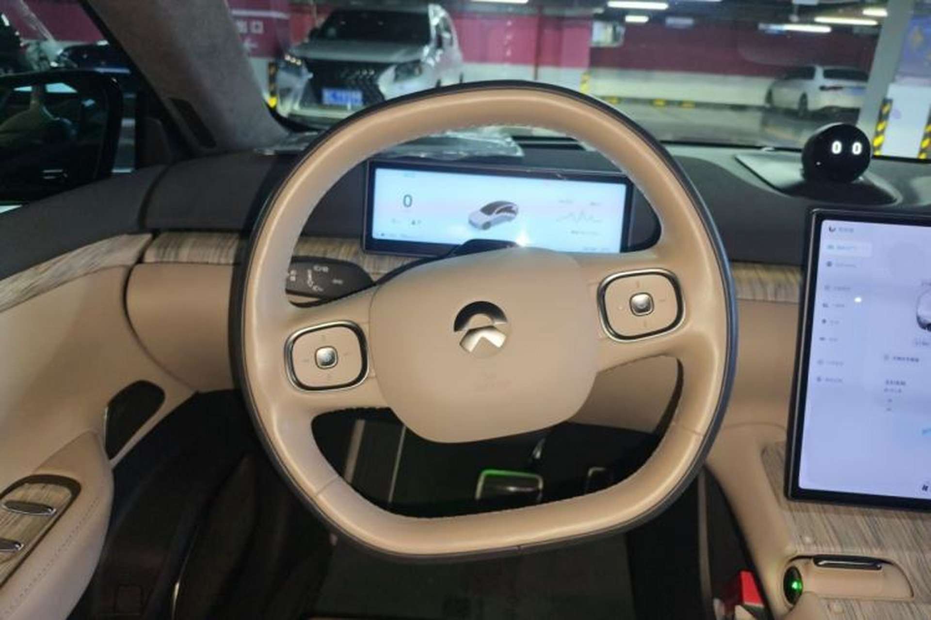 Used Nio ET7 2022 100kWh First Edition Steering Wheel