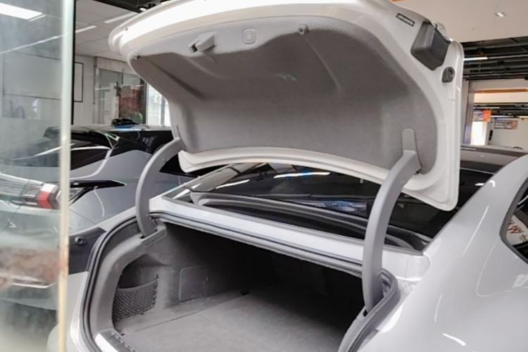 Used Nio ET7 2022 100kWh First Edition Trunk