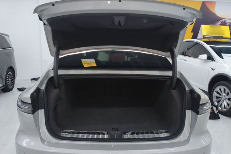 Used Nio ET7 2022 75 kWh Trunk