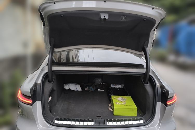 Used Nio ET7 2022 100kWh First Edition Trunk