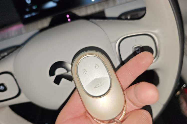 Used Nio ET7 2022 75 kWh Vehicle Key