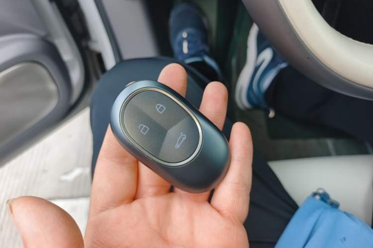 Used Nio ET7 2022 75 kWh Vehicle Key
