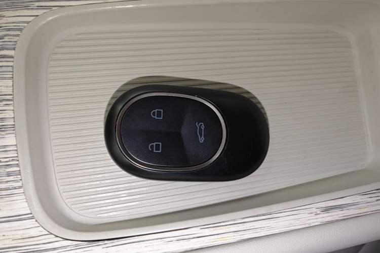 Used Nio ET7 2022 75 kWh Vehicle Key