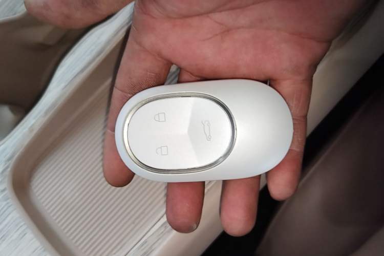 Used Nio ET7 2022 100 kWh Vehicle Key