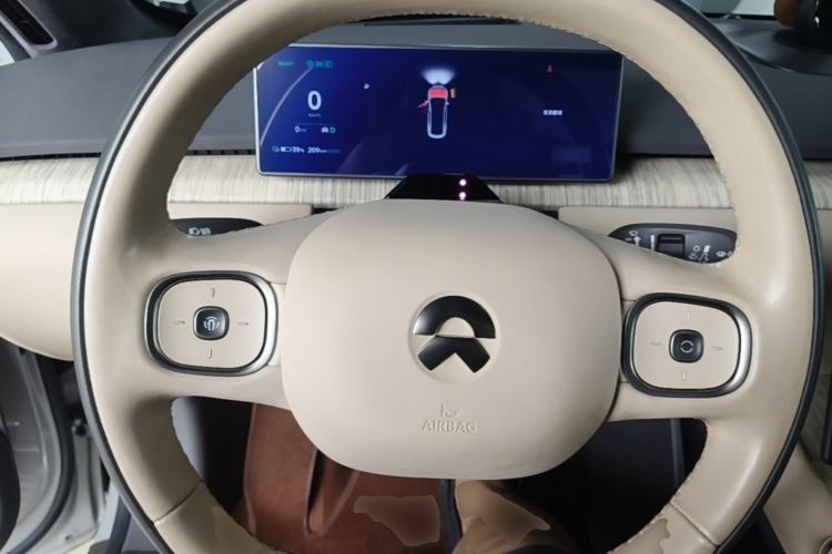 Used Nio ET7 2022 75 kWh Steering Wheel