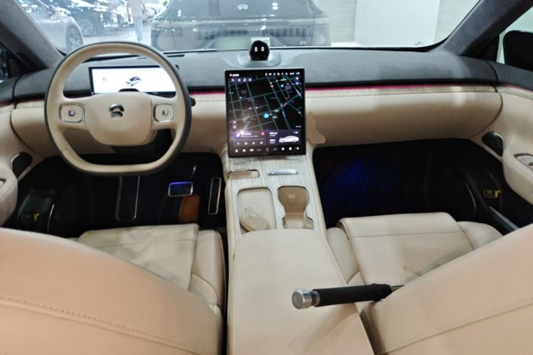 Used Nio ET7 2022 100kWh First Edition Center Console