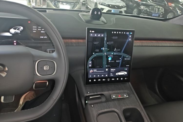 Used Nio ET7 2022 100kWh First Edition Center Console