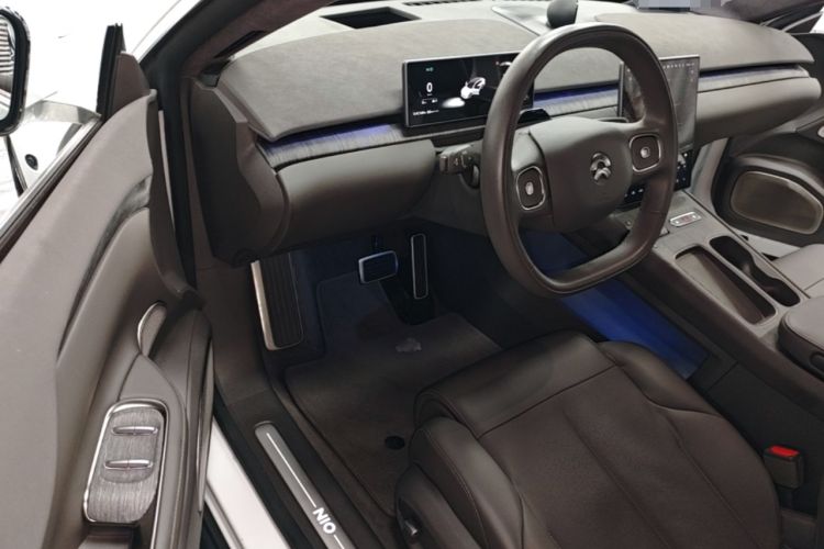 Used Nio ET7 2022 75 kWh Driver Seat