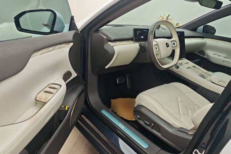 Used Nio ET7 2022 100kWh First Edition Driver Seat