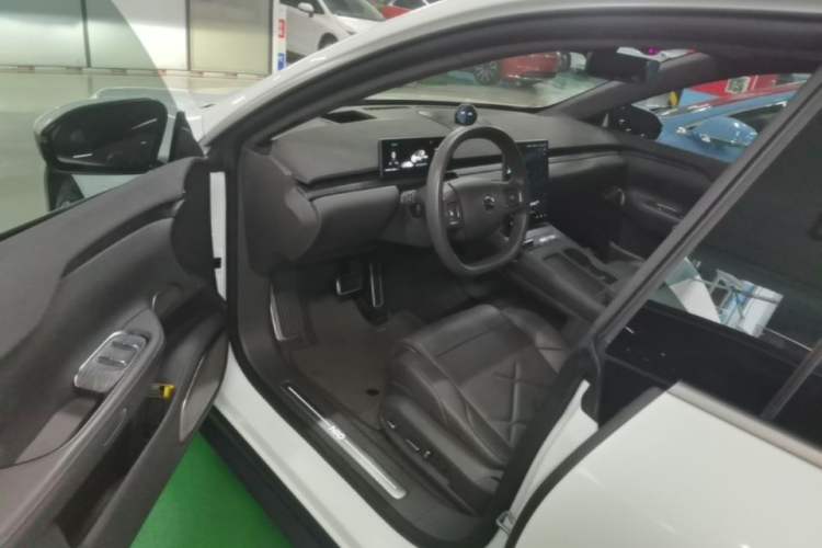Used Nio ET7 2022 100kWh First Edition Driver Seat