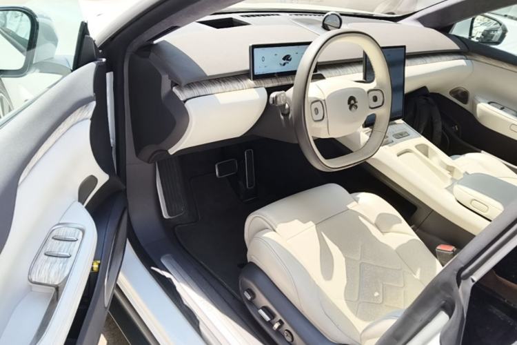 Used Nio ET7 2022 100kWh First Edition Driver Seat